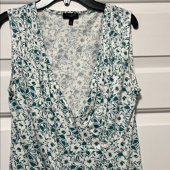 Talbots Green and White Sleeveless Ruched Blouse with Plunge V-Neck - Picture 3 of 7